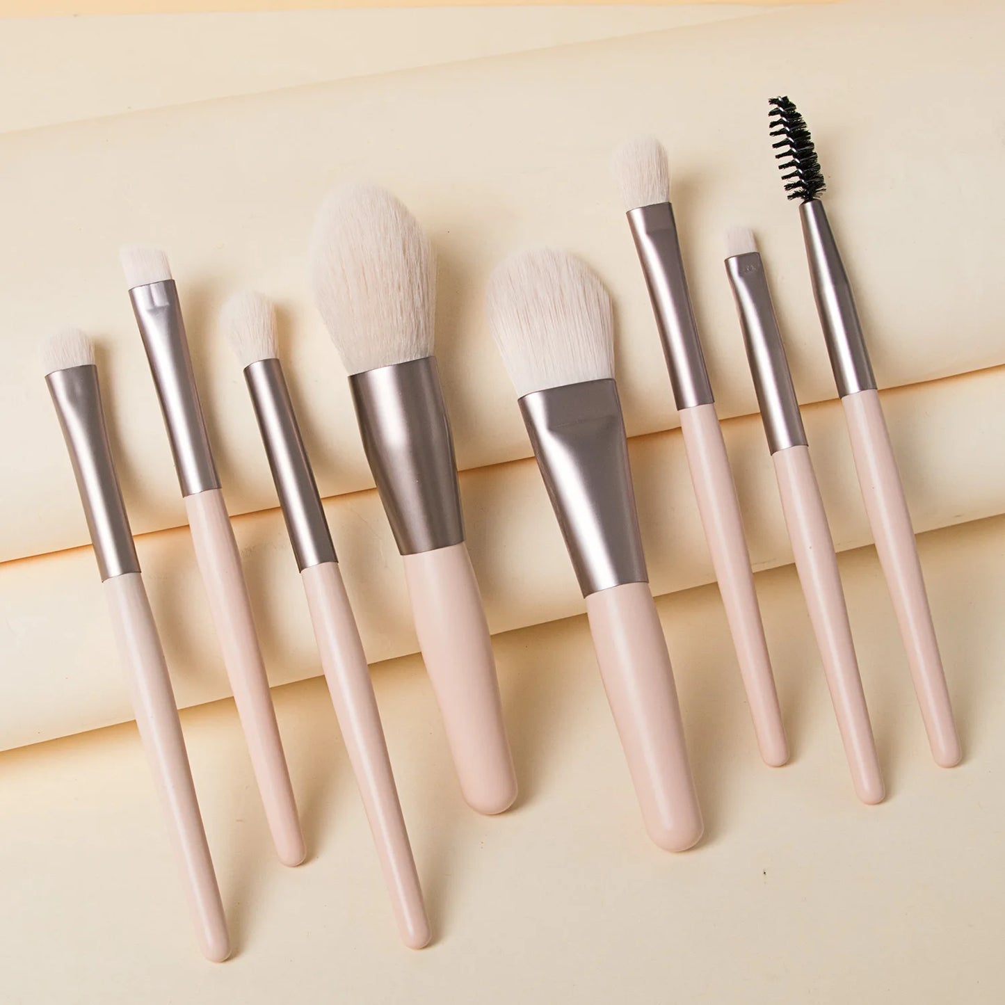 Makeup Brush Set 8Pcs Makeup Concealer Brush Blush Loose Powder Brush Eye Shadow Highlighter Foundation Brush Beauty Tools